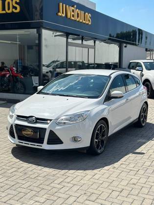 FORD FOCUS 2.0 TITANIUM PLUS 16V FLEX 4P POWERSHIFT